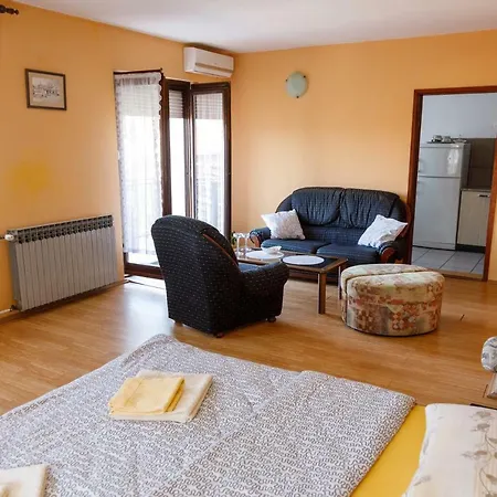 Apartmani Maraton Vukovar Exterior photo